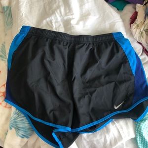 Running shorts